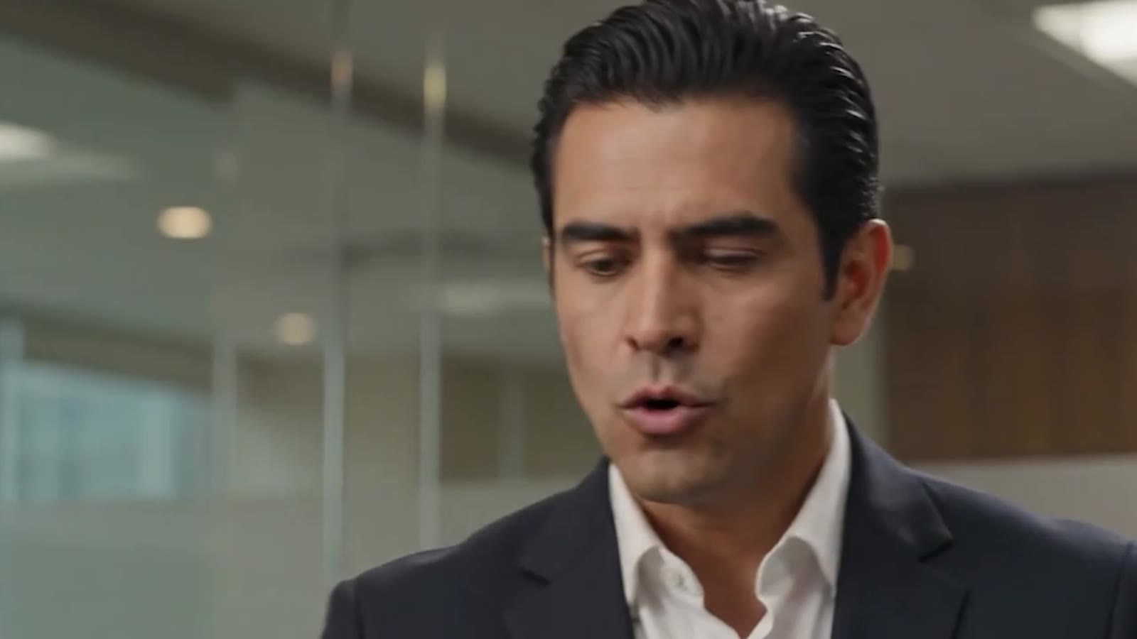 Filme Educly criado com IA generativa